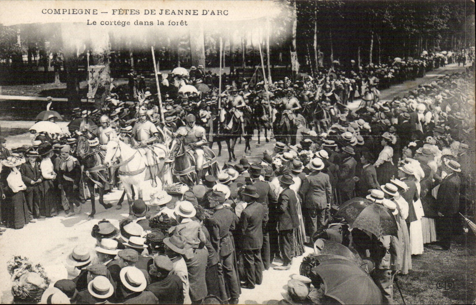 Compiegne CPA Festivals von Jeanne des Bogens die Prozession im Bohrgerat