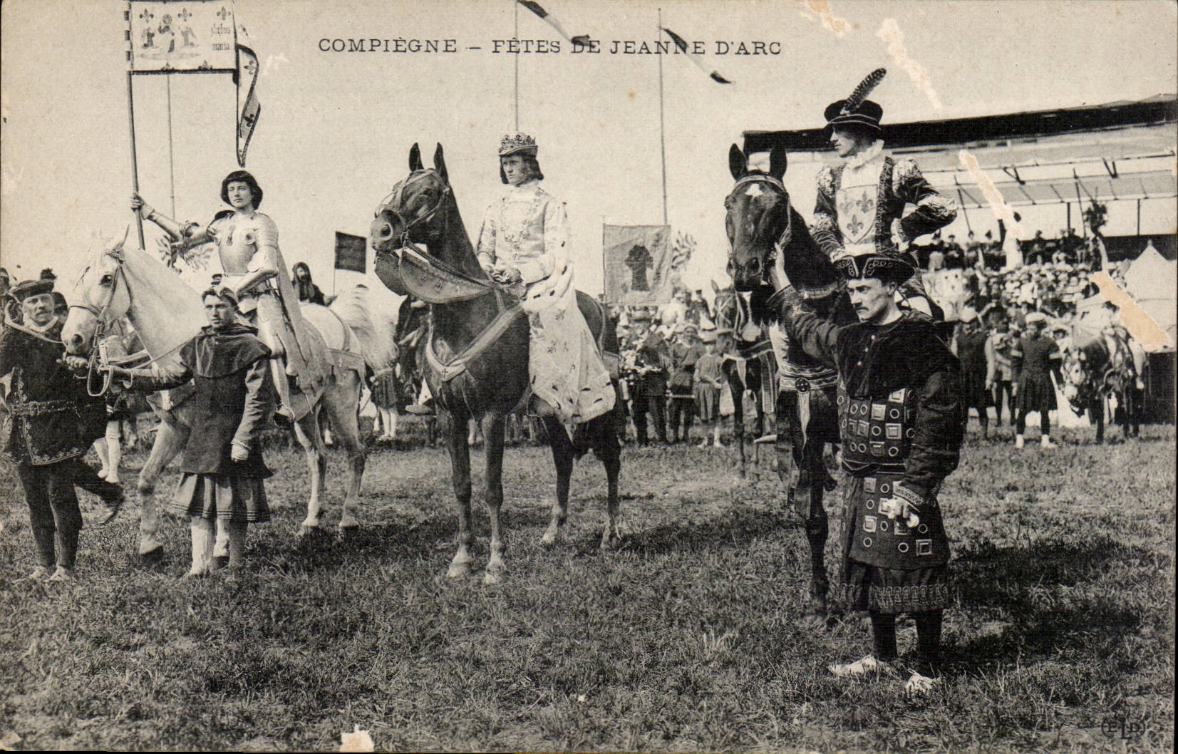 Compiegne CPA Festivals von Jeanne des Bogens