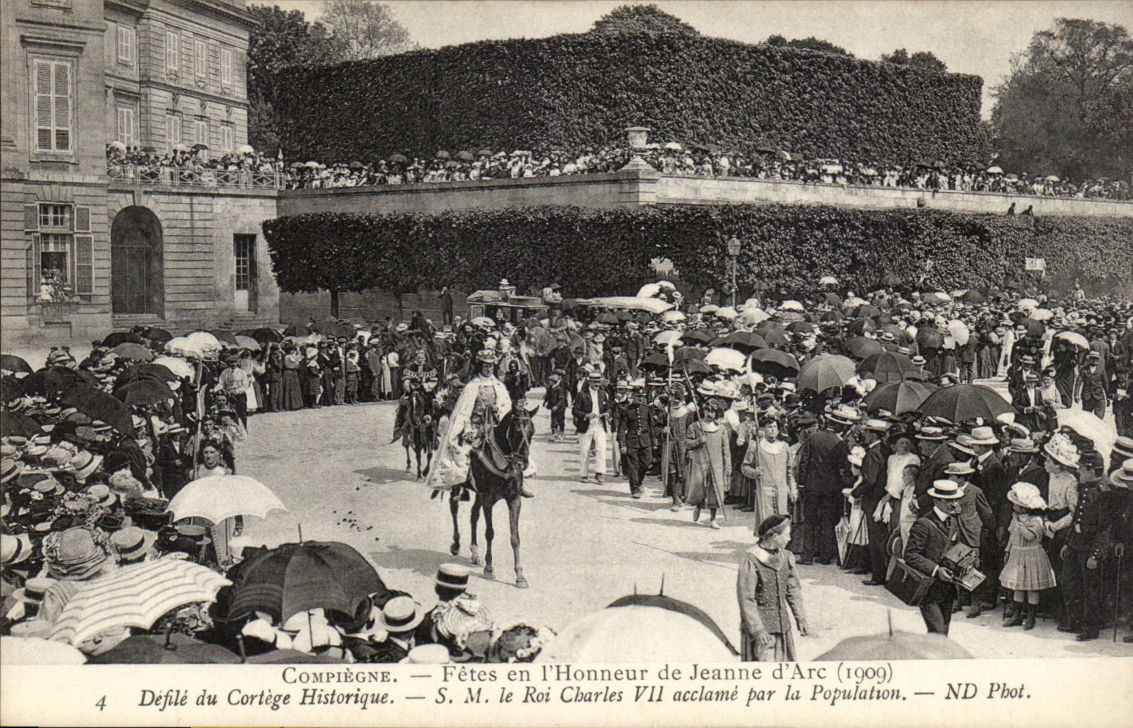CPA Compiegne die Festivals von Jeanne des Bogens (1909) DEfile historische Prozession Inspektion die der Konig Charles VII durch das populat anerkennt