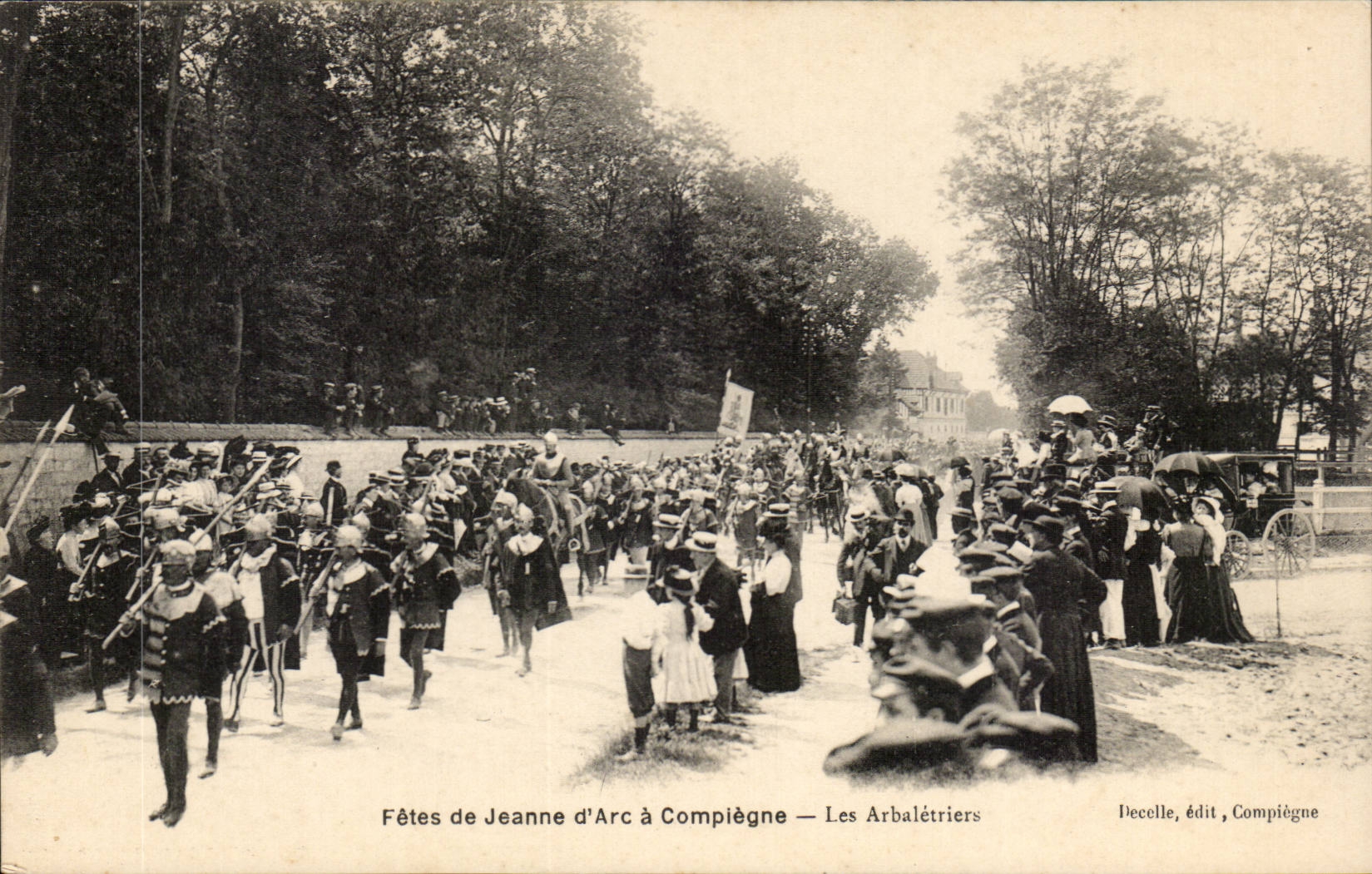 CPA Compiegne Hauptdachsparren