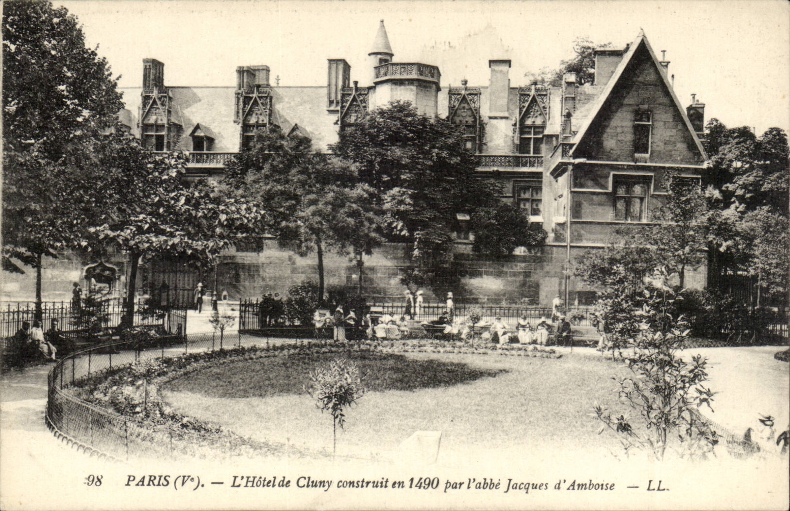 CPA Paris Hotel of Cluny built in 1499 per abbot Jacques d' Amboise (animates)