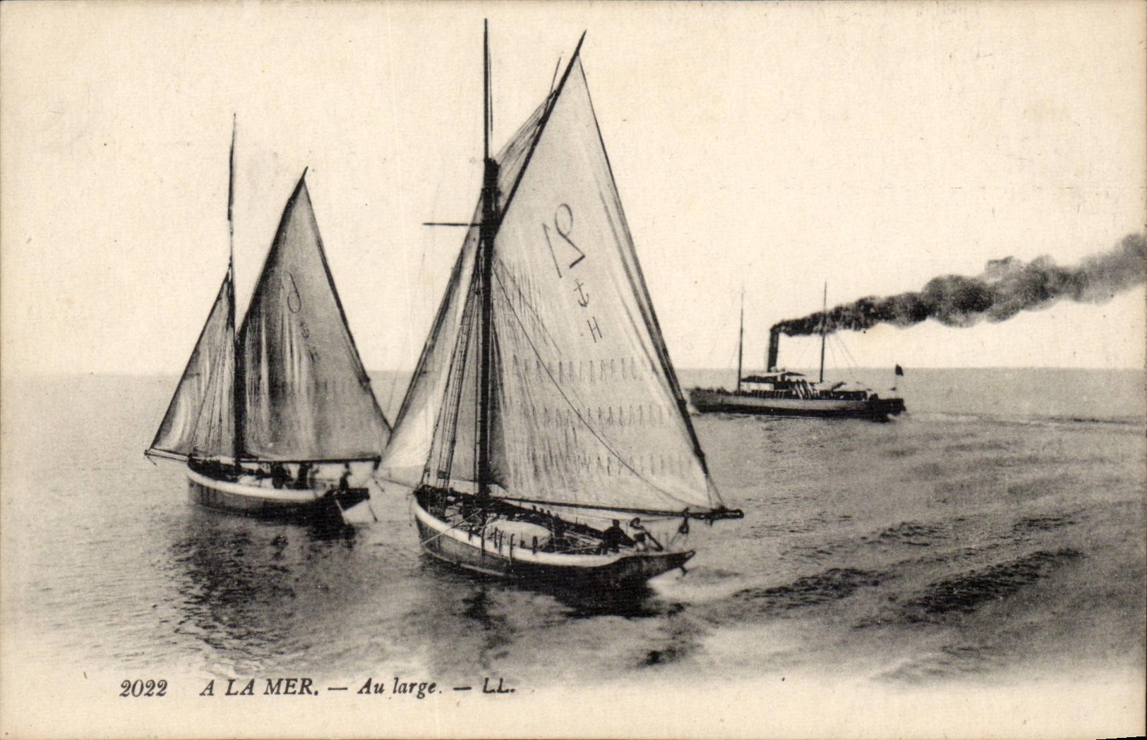 CPA Boat Boat With the sea With the broad one