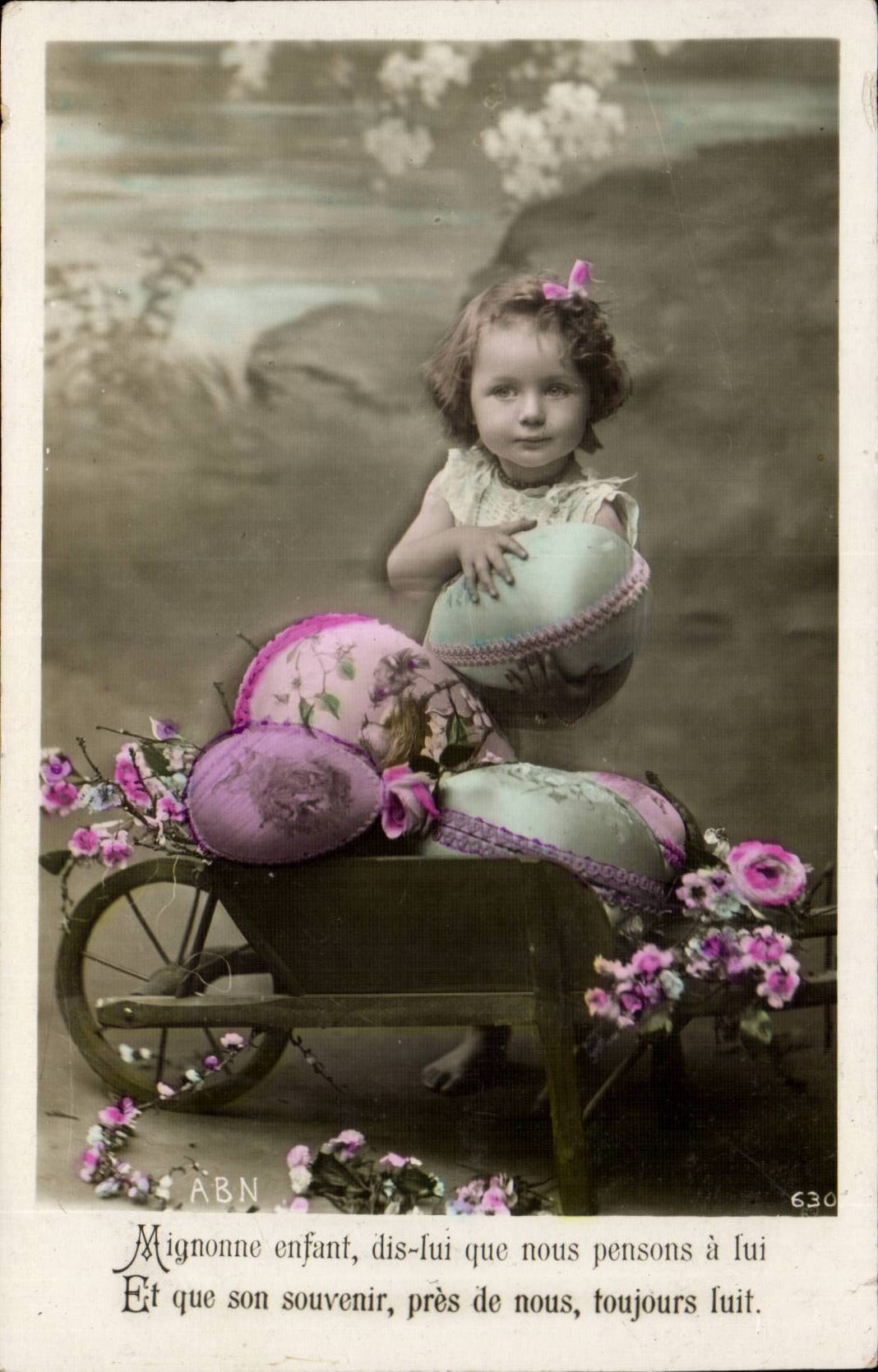 Frohliche Kind-Eier CPA Phantasie-Phantasie-Ostern-Ostern