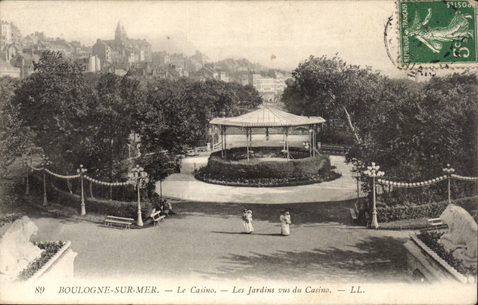 Boulogne on Sea CPA the casino gardens seen of the casino