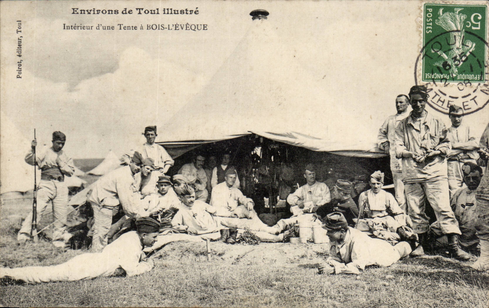 Umlagerungen von Toul - Innenraum des Zeltes Bois das der Bishop hat - CPA