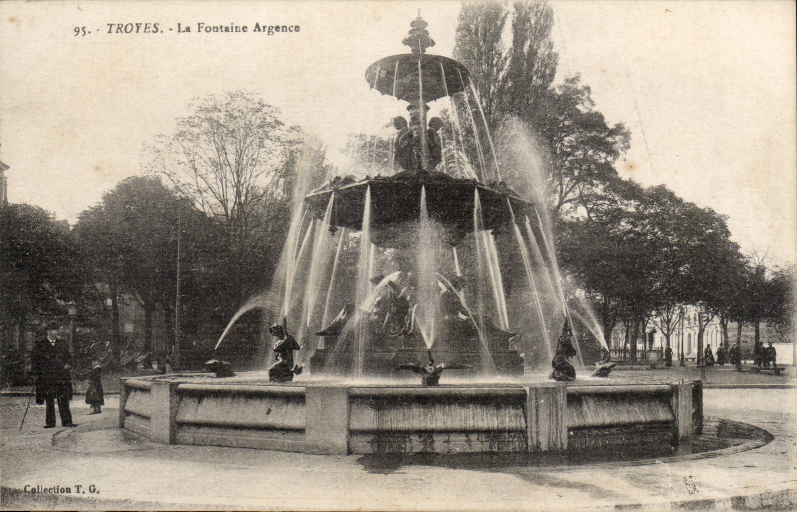 Troyes CPa the Argence fountain