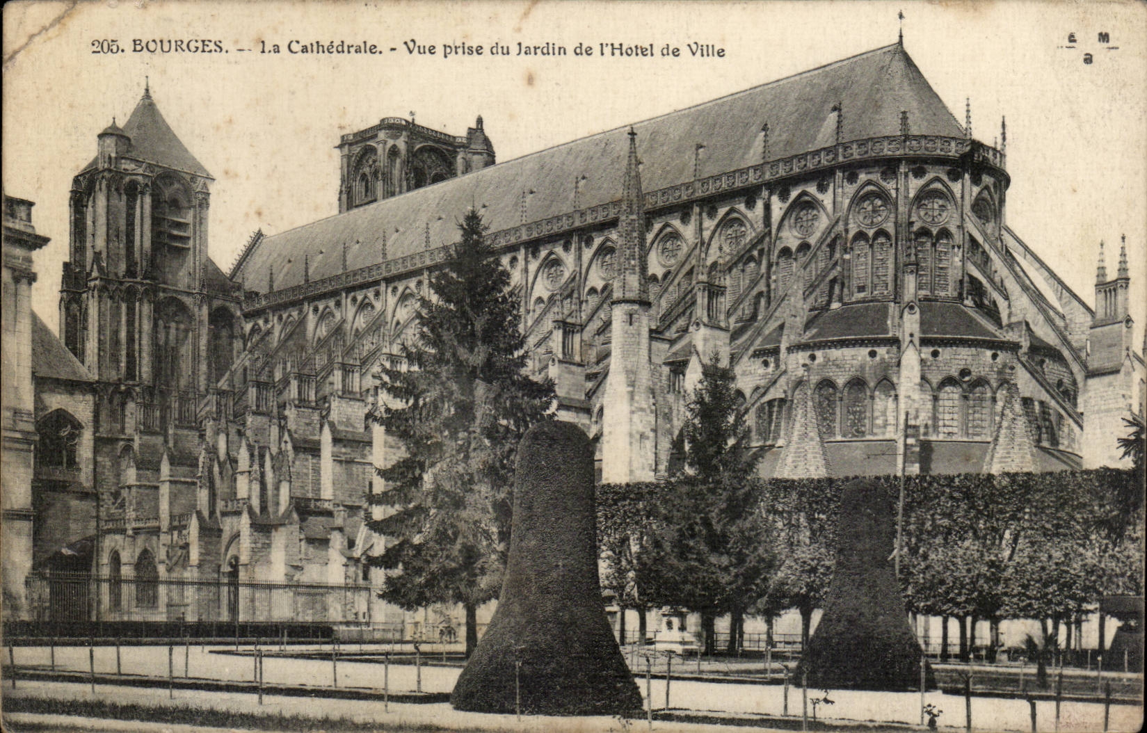 Kathedrale Bourges-CPA gesehen vom Garten des Rathauses