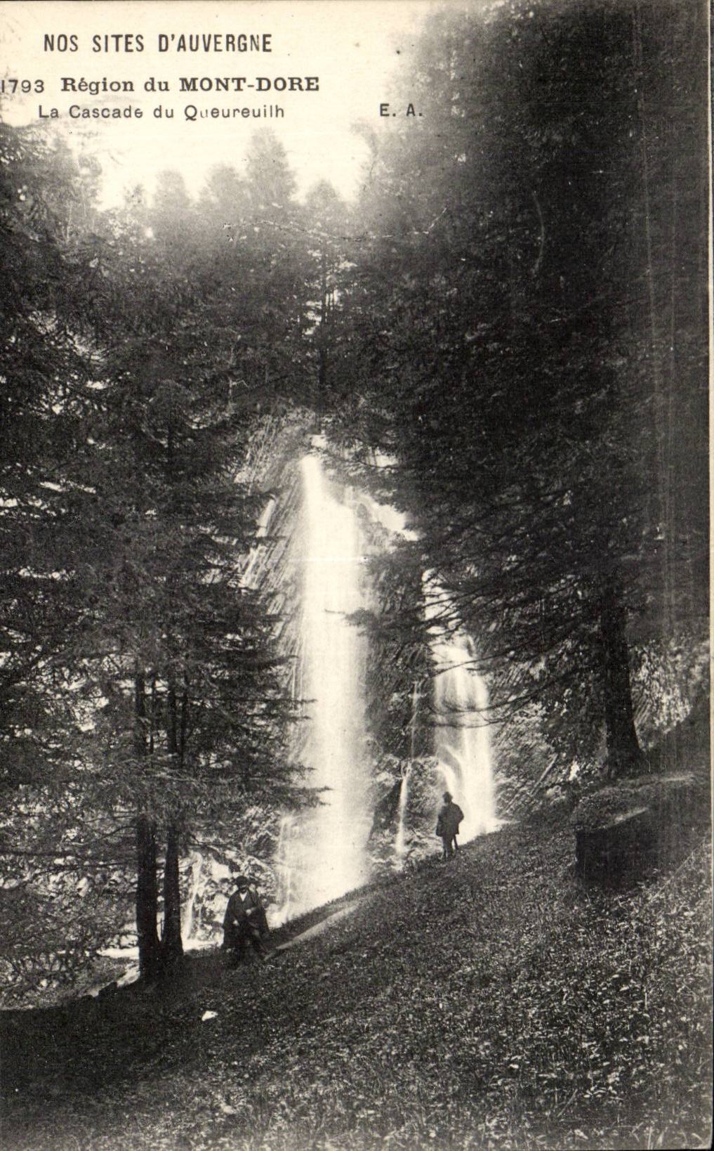 The mount Gilds CPA the cascade of Queureuilh