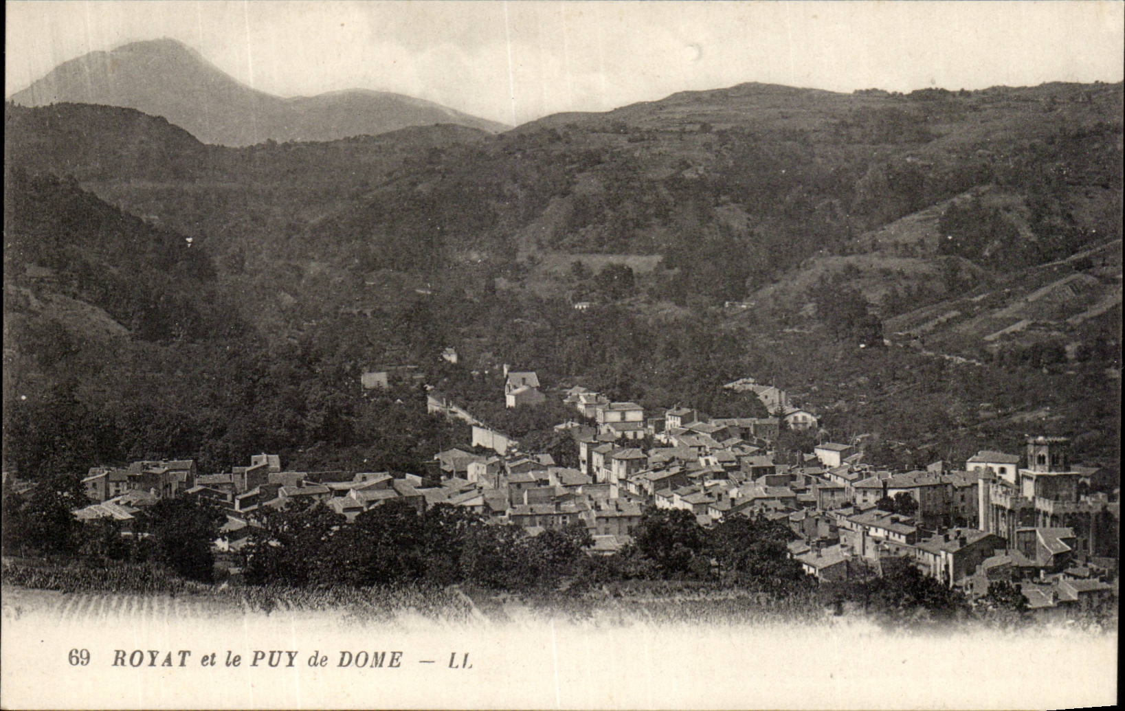 Auvergne CPA Royat and Puy de Dome