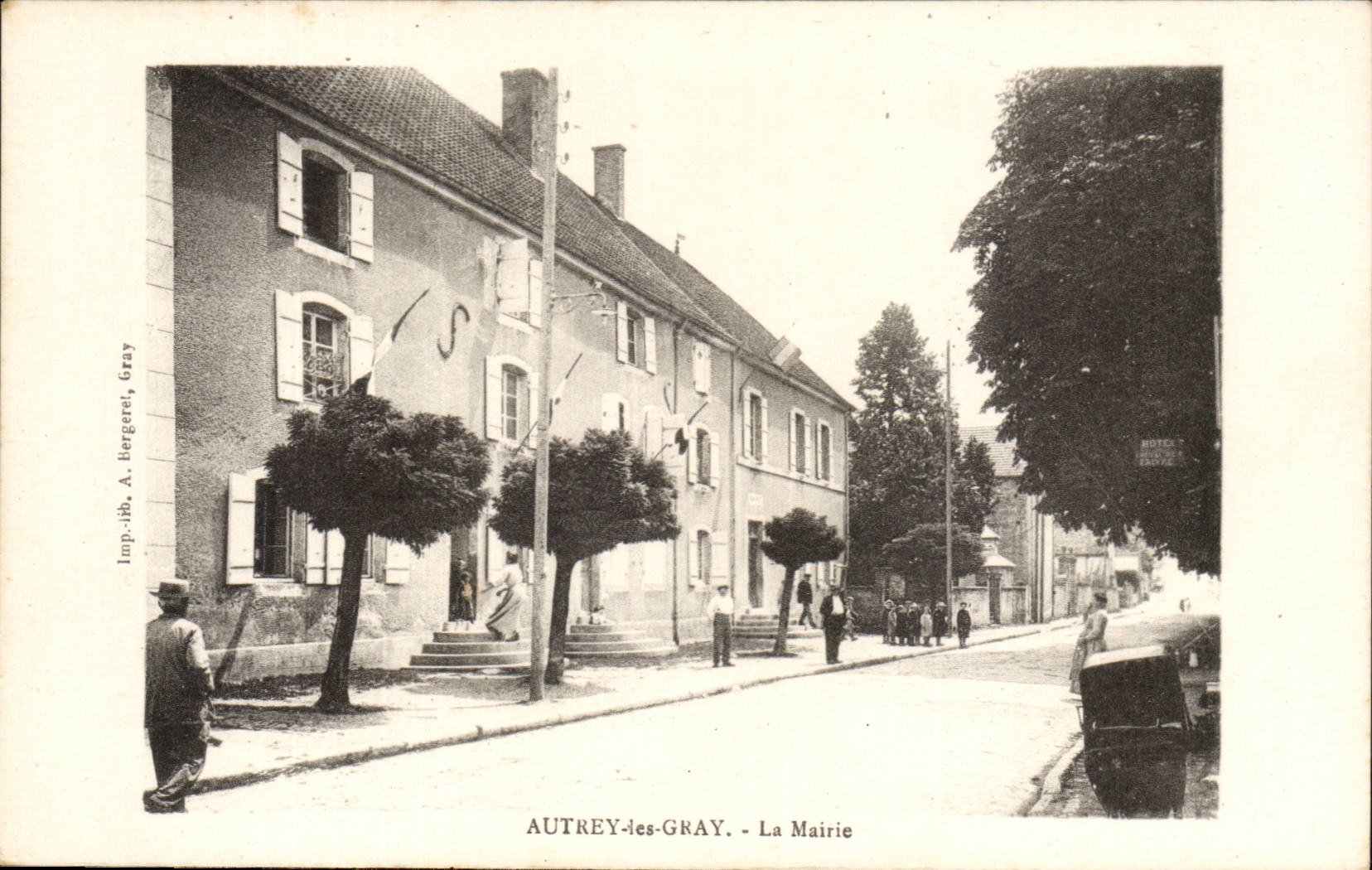 Autrey Gray - the Town hall - CPA