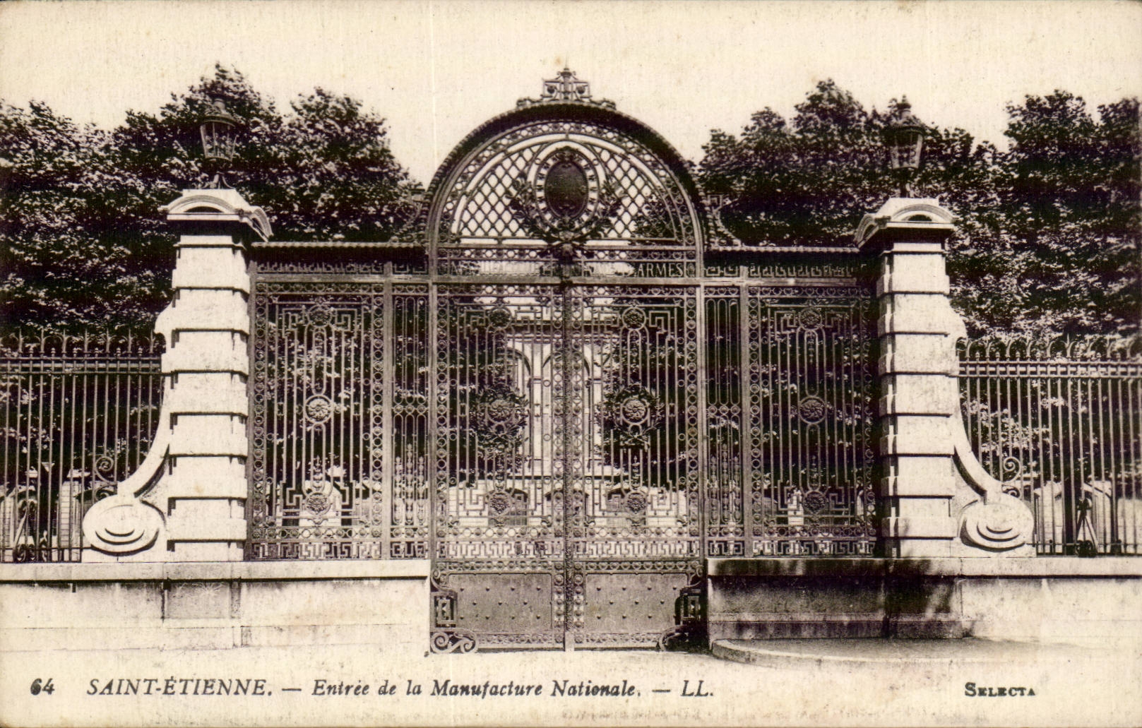 Saint Etienne CPA Entrance of royal manufacture