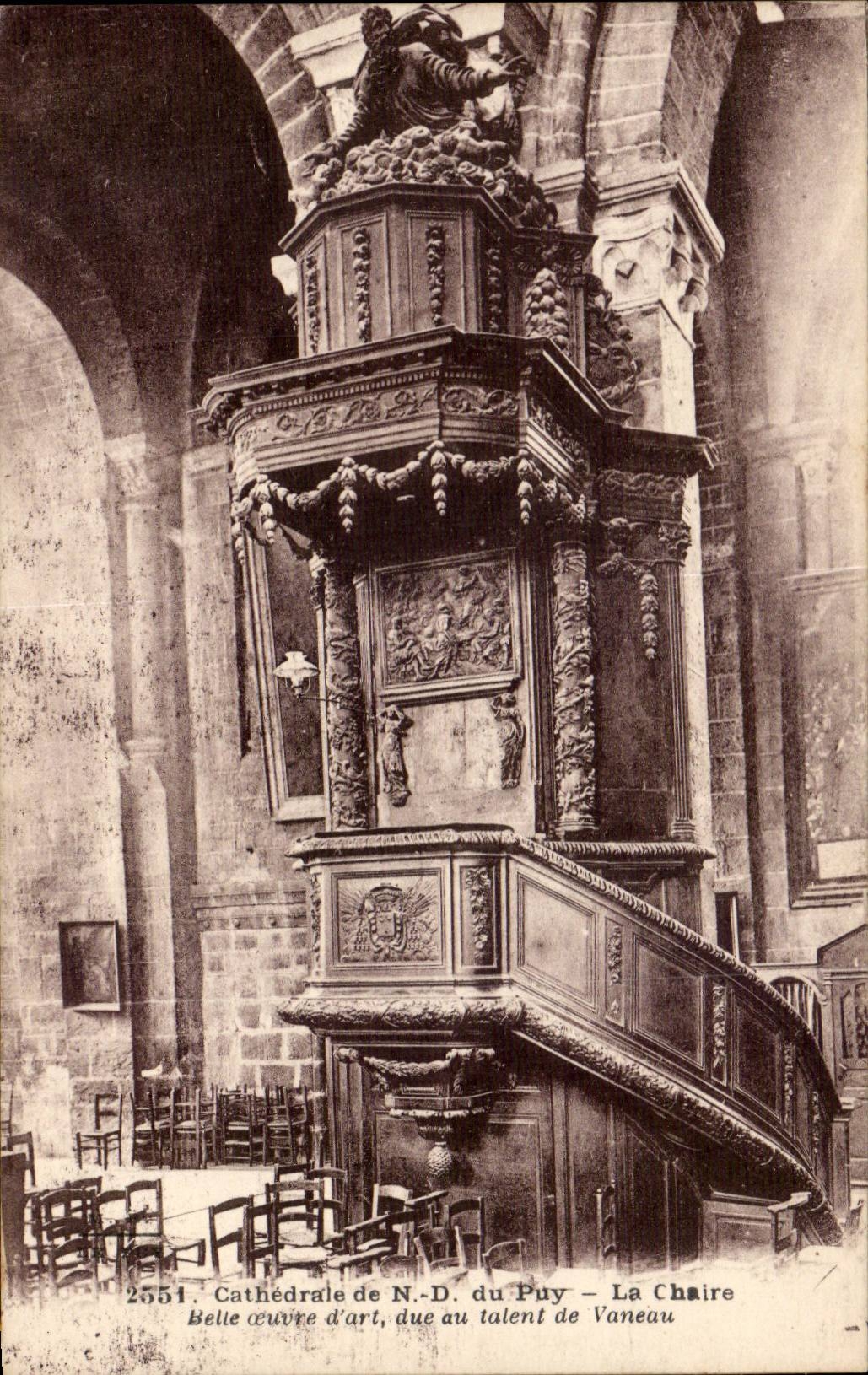 Le Puy CPA CAthedrale de Notre DAme du Puy La chaire Vaneau