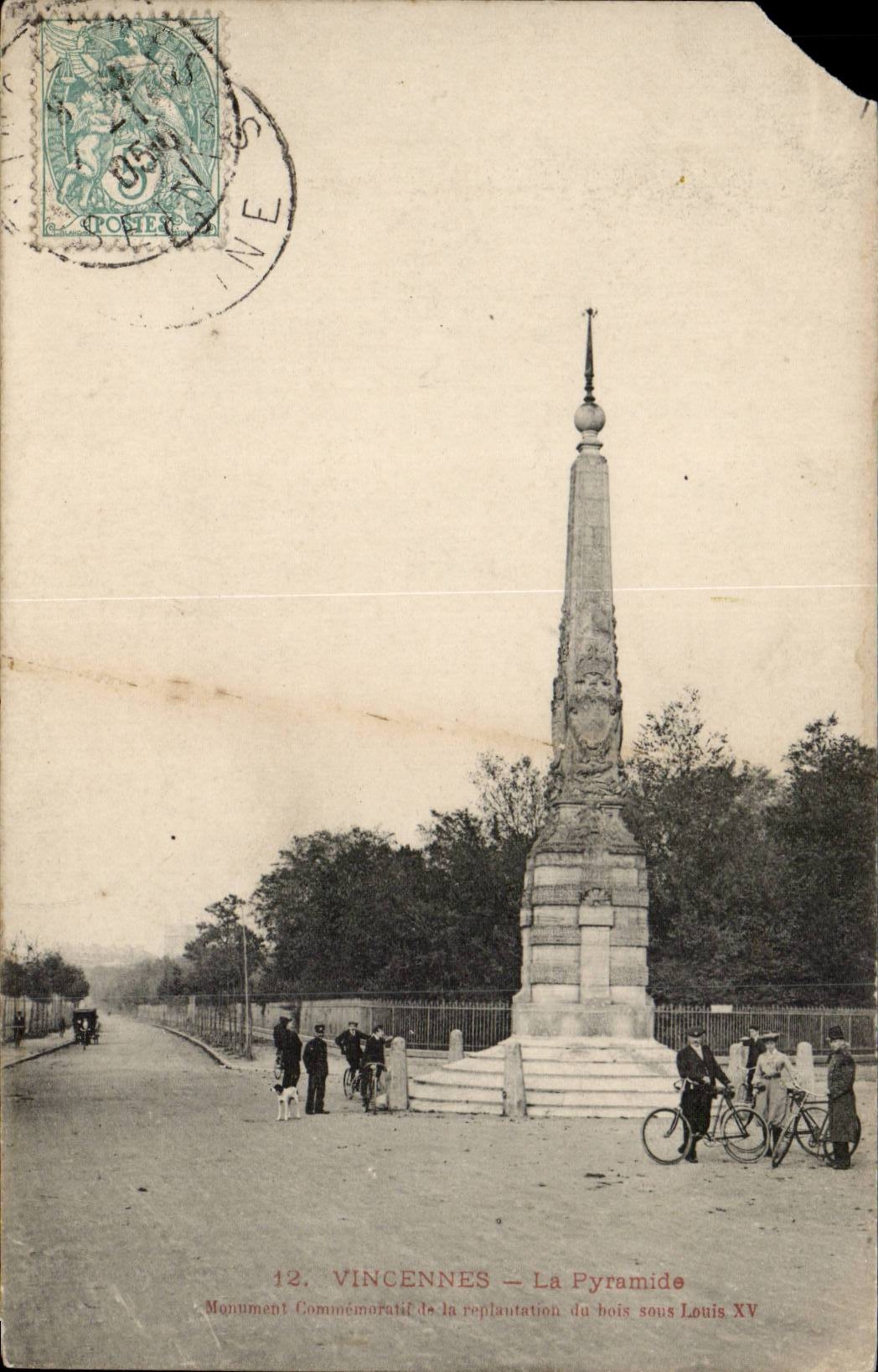 Vincennes CPA the pyramid Cyclists Bicycle
