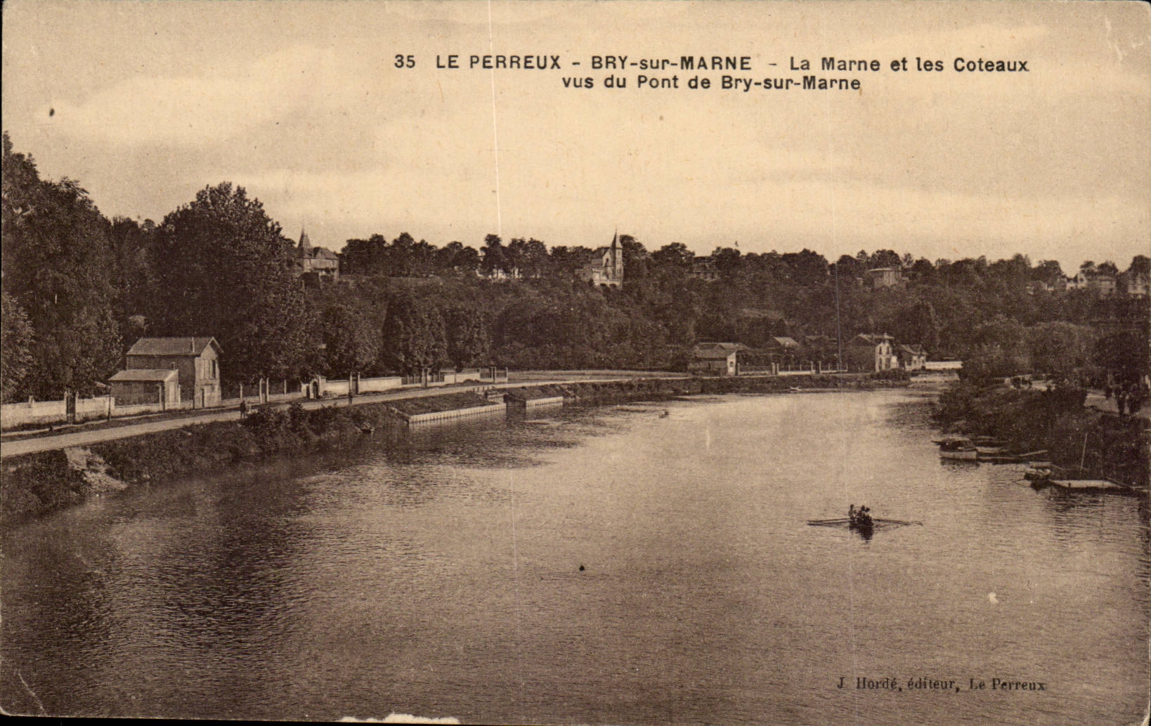 Perreux Bry on the Marne CPA the Marne and slopes seen of the bridge of Bry on the Marne