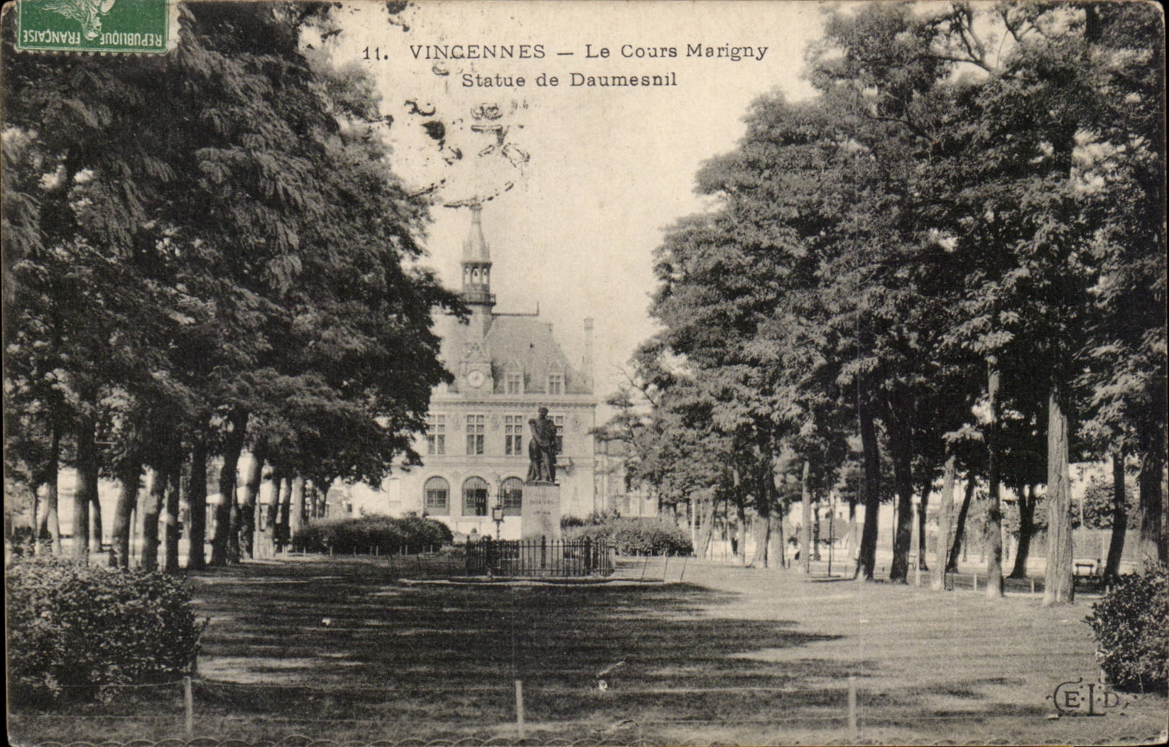 Vincennes CPA the Marigny course Statue of Daumesnil
