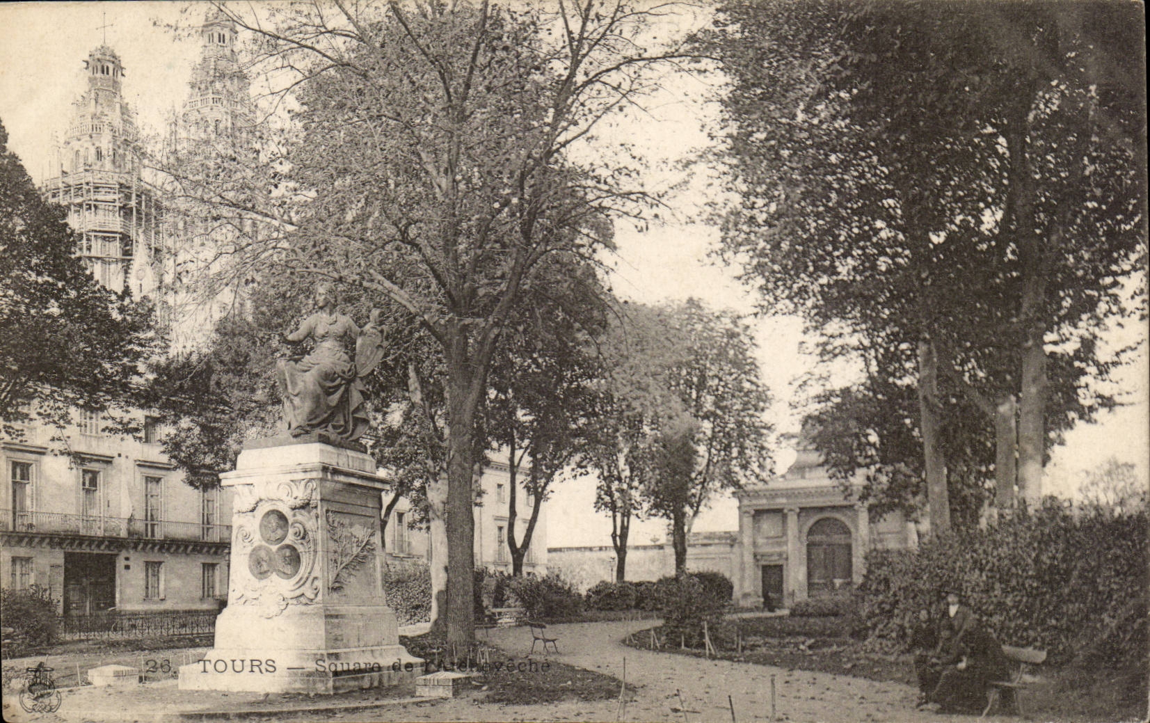 CPA Tours Square de l'archeveche