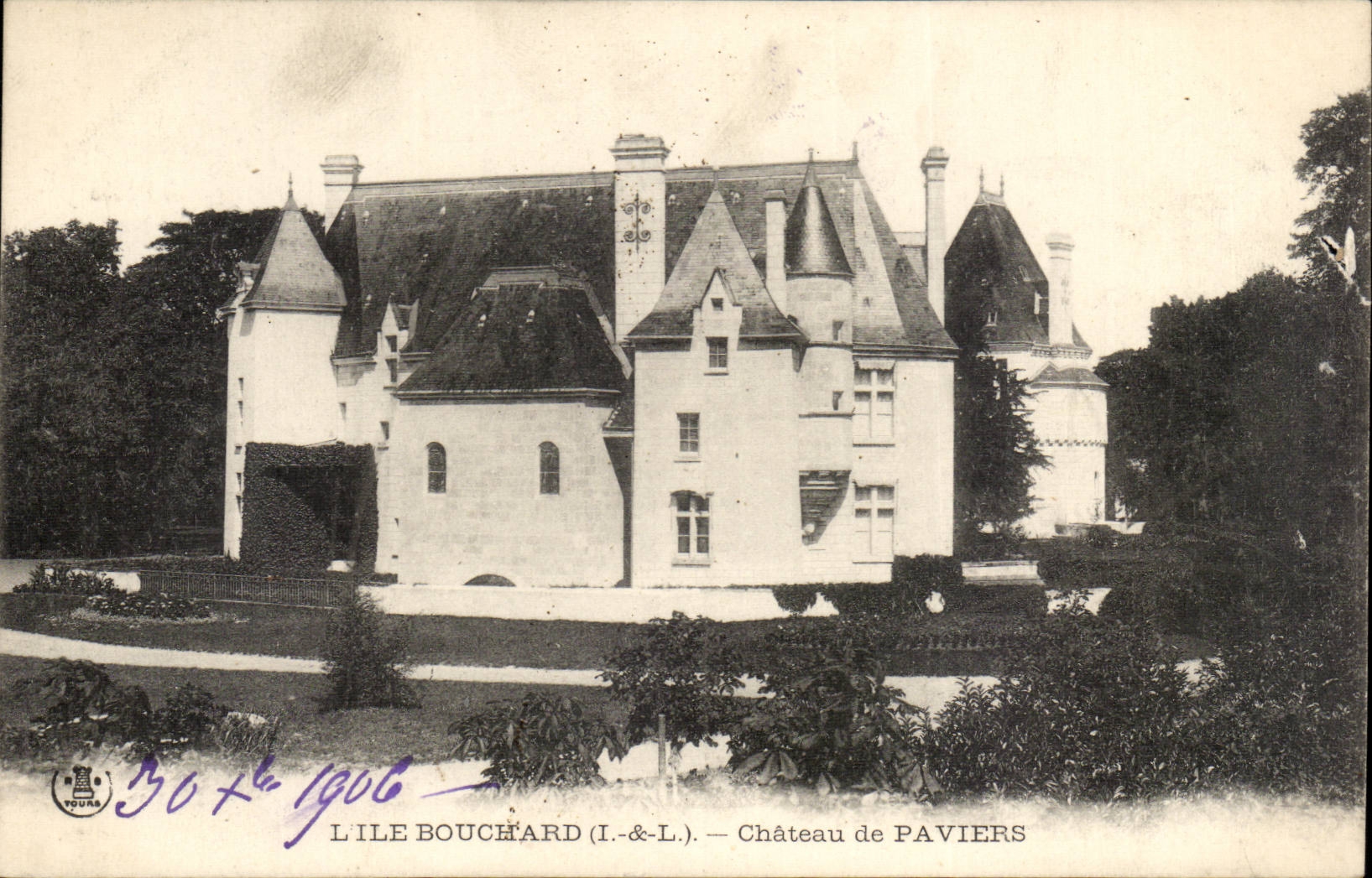 Lile Bouchard - Chateau de Paviers - CPA