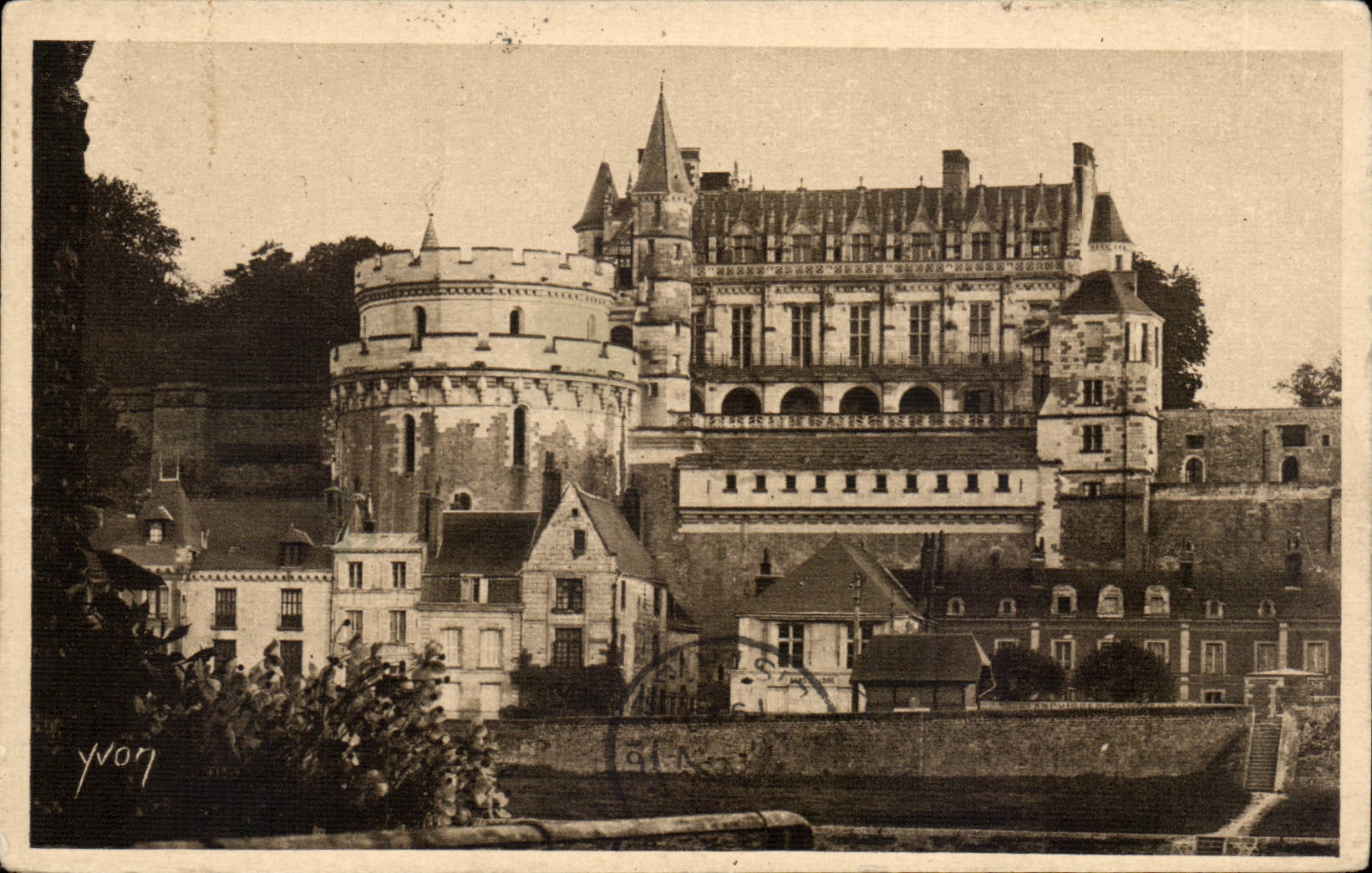 Chateau d'Amboise - Chateaux de la Loire - La Douce France - CPA