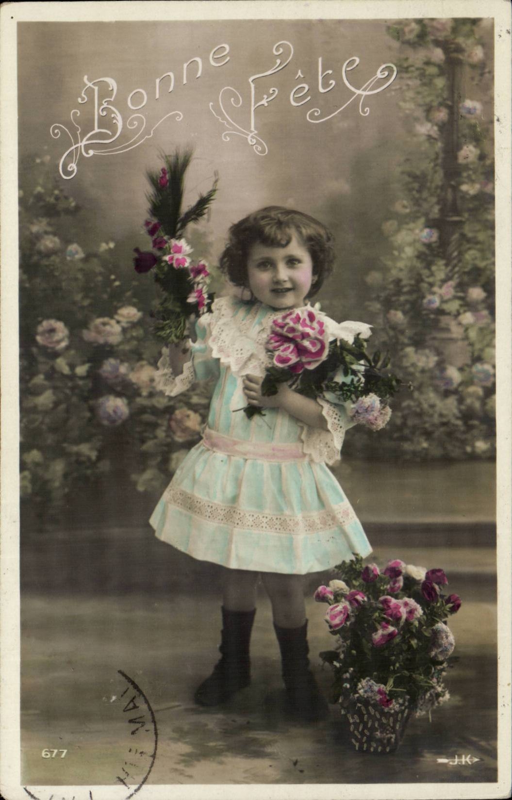 CPA Phantasie-gutes Kind feiert