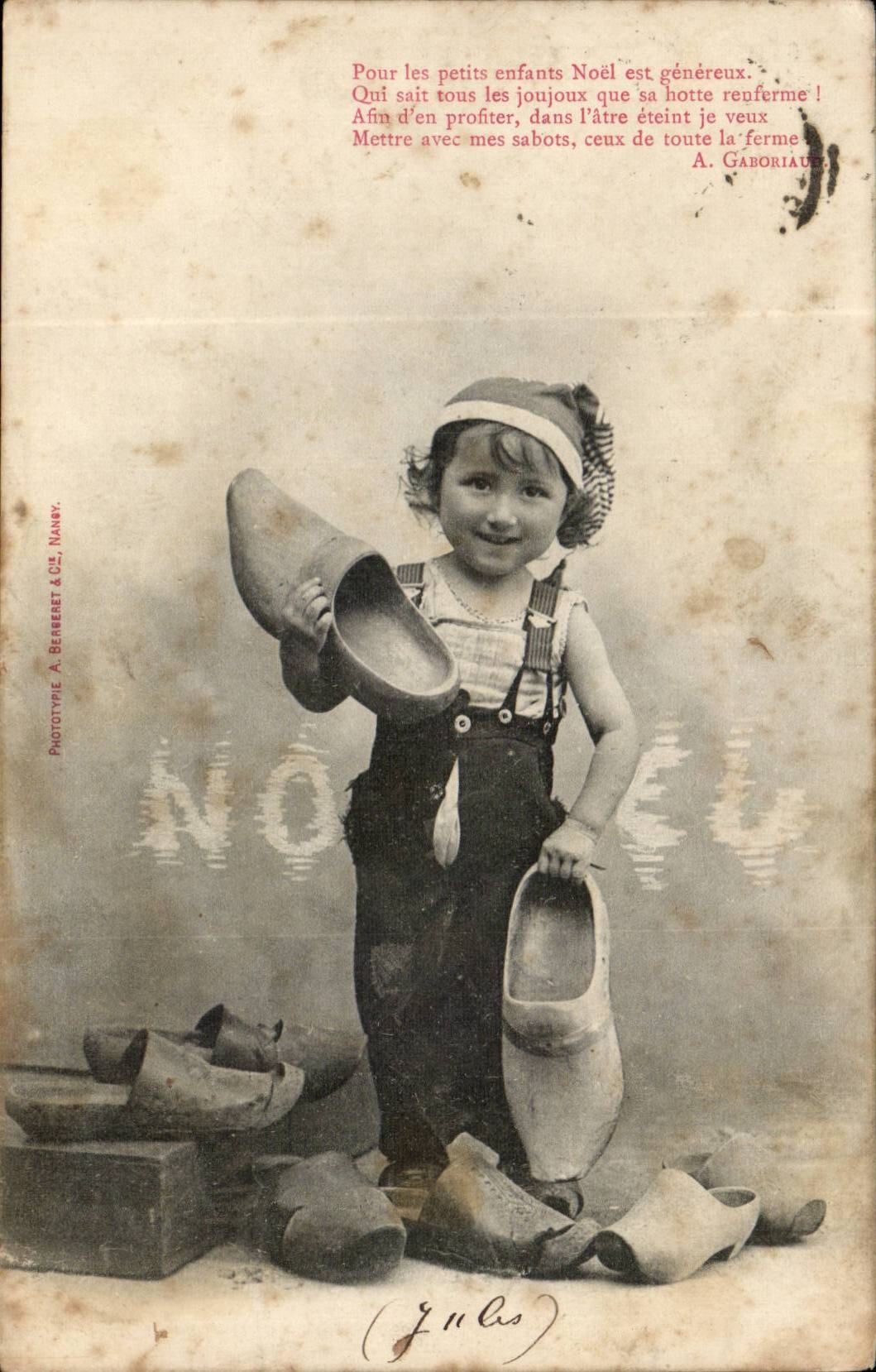 CPA Phantasie-Kind- und Weihnachtsschuhe