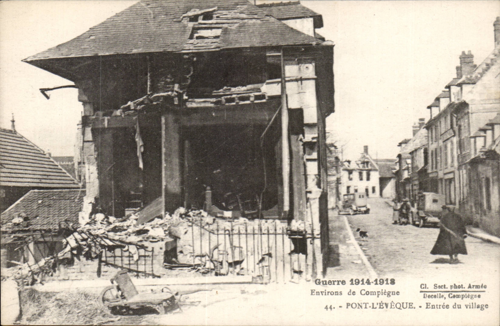 Leveque Pont CPA Eingang des Dorfs