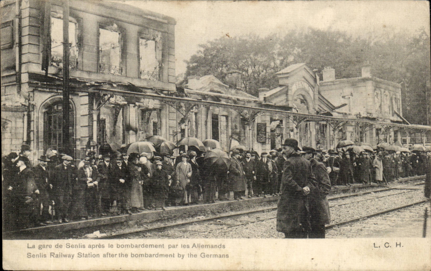 CPA Bahnstation von Senlis nach der Bombardierung durch Deutschen