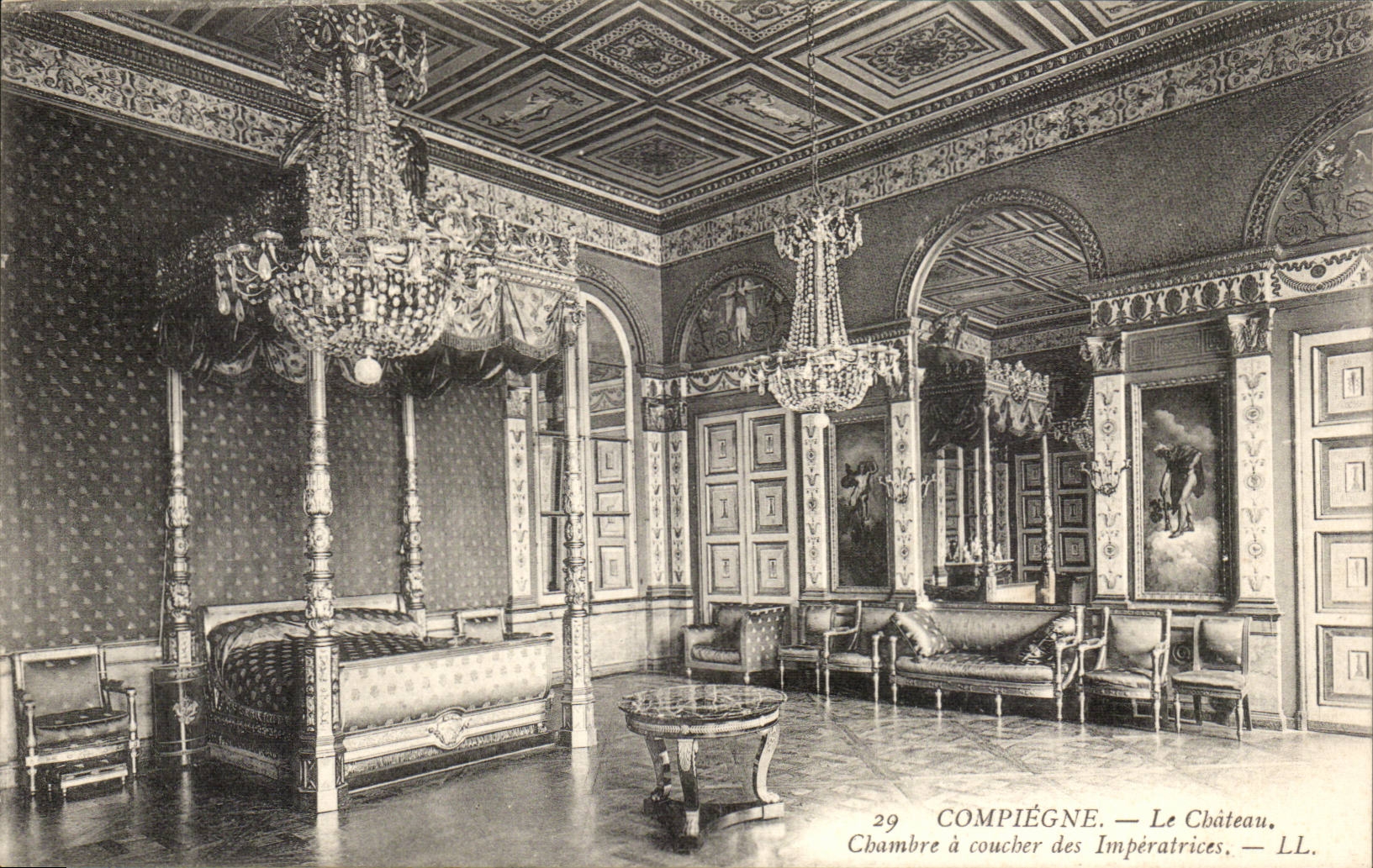 Compiegne CPA das Chambre Schloss muss Kaiserinnen niederlegen