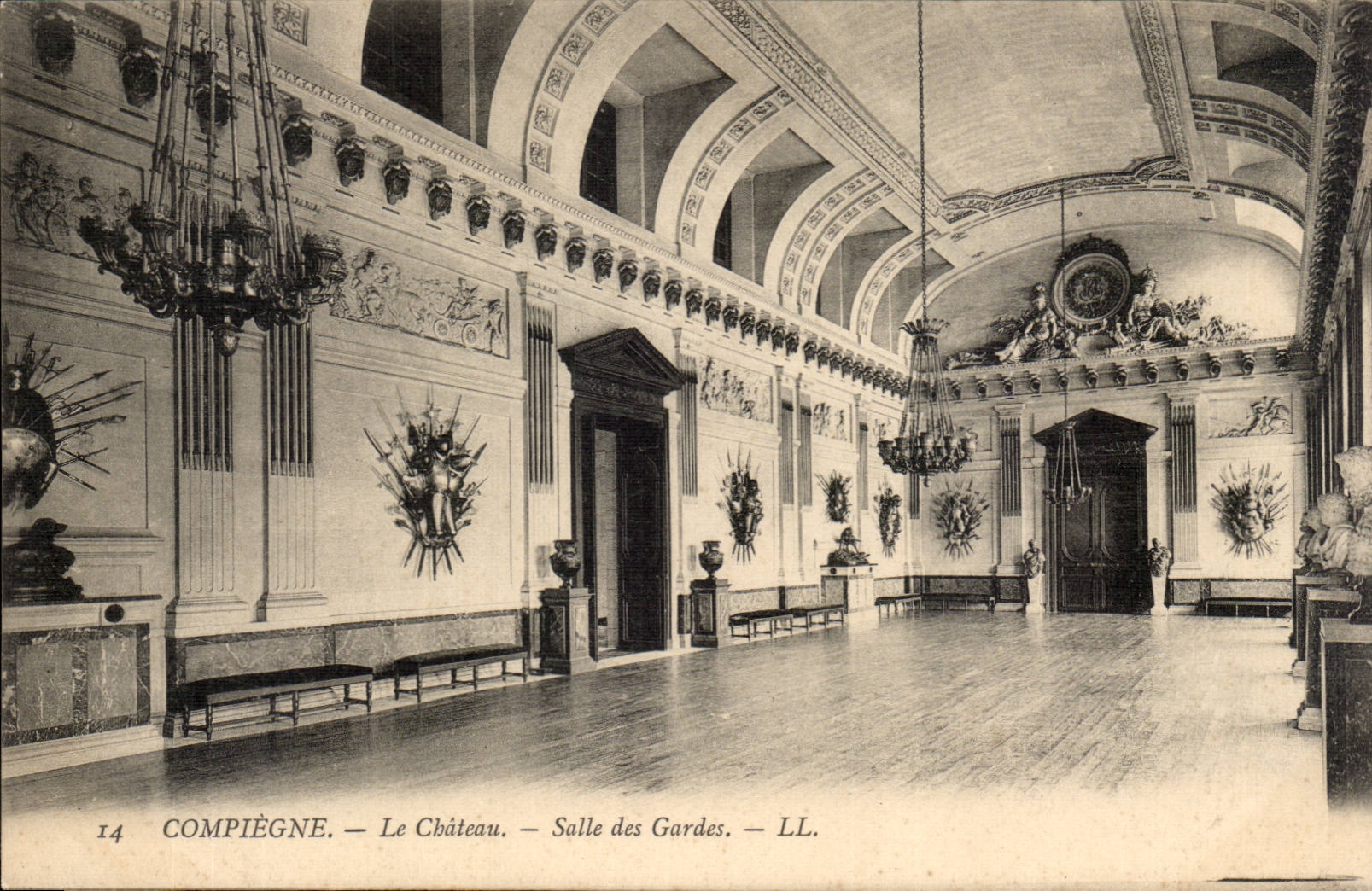 Compiegne CPA der Schloss Raum des Schutzes