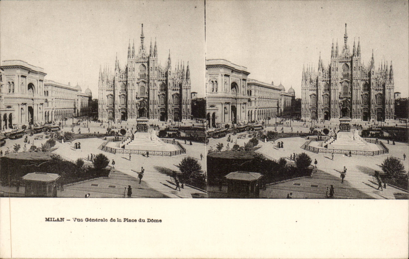 Italy Italia CPA Milan View of the place of the Dome