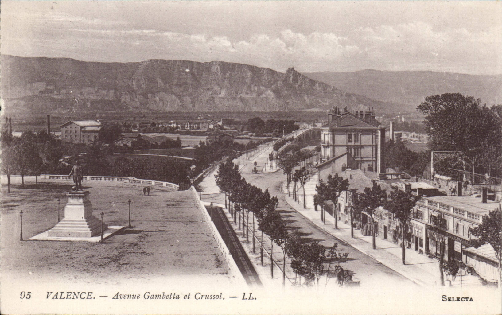 Wertigkeit CPA die Gambetta und CRussol auftrat