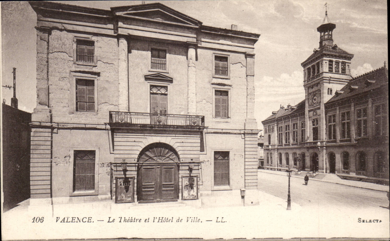 Wertigkeit CPA das Theater und das Rathaus