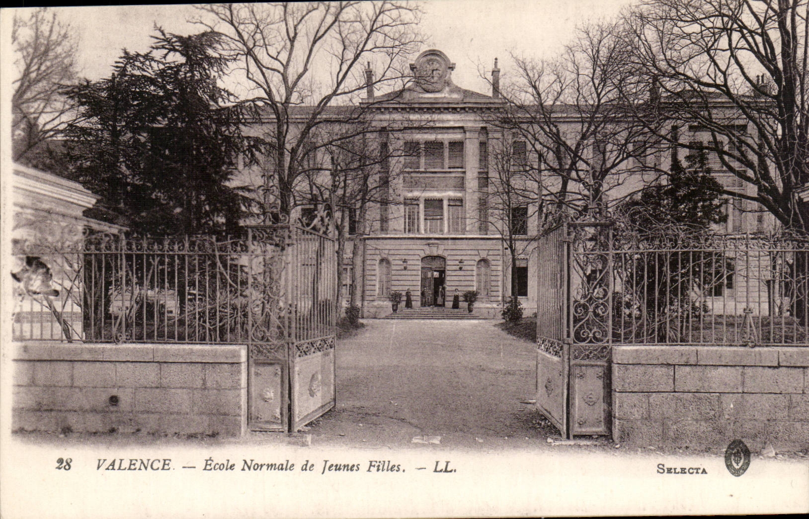 Lehrer-der Ausbildungsstatte der Wertigkeit-CPA junge Madchen