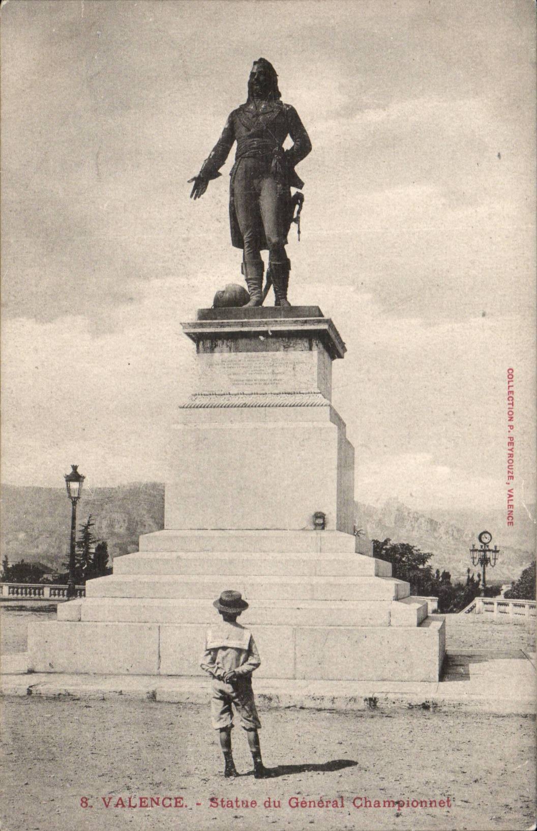 Valence CPA Statue of general Championnet