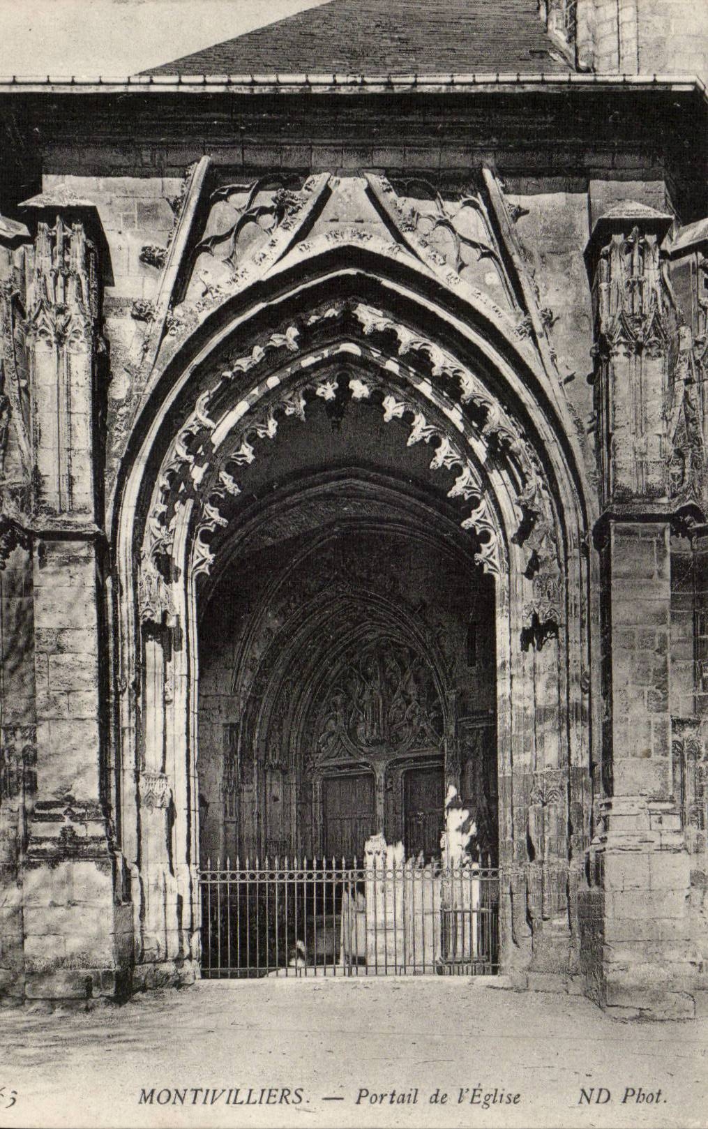 Montivilliers CPA Gate of the church