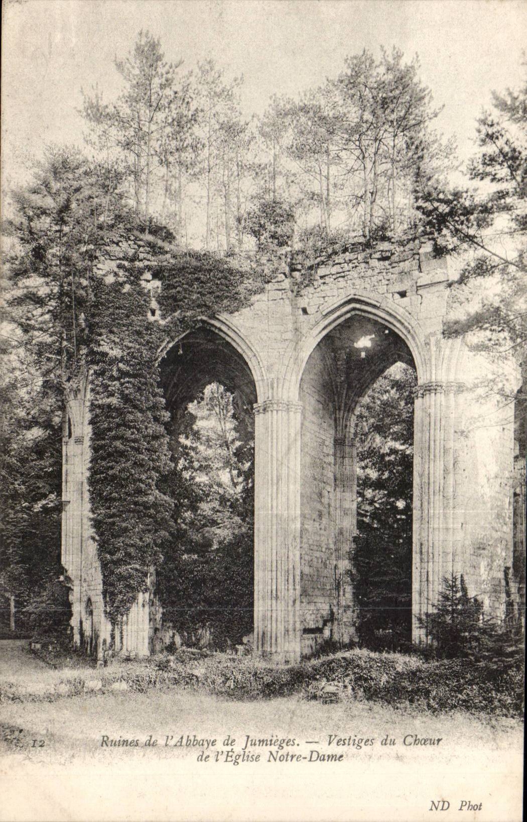 Old Jumieges CPA abbey of Jumieges Vestiges of the chorus of the Notre Dame church