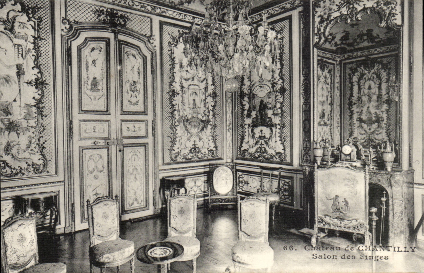 CPA Castle of Chantilly Living room of the monkeys