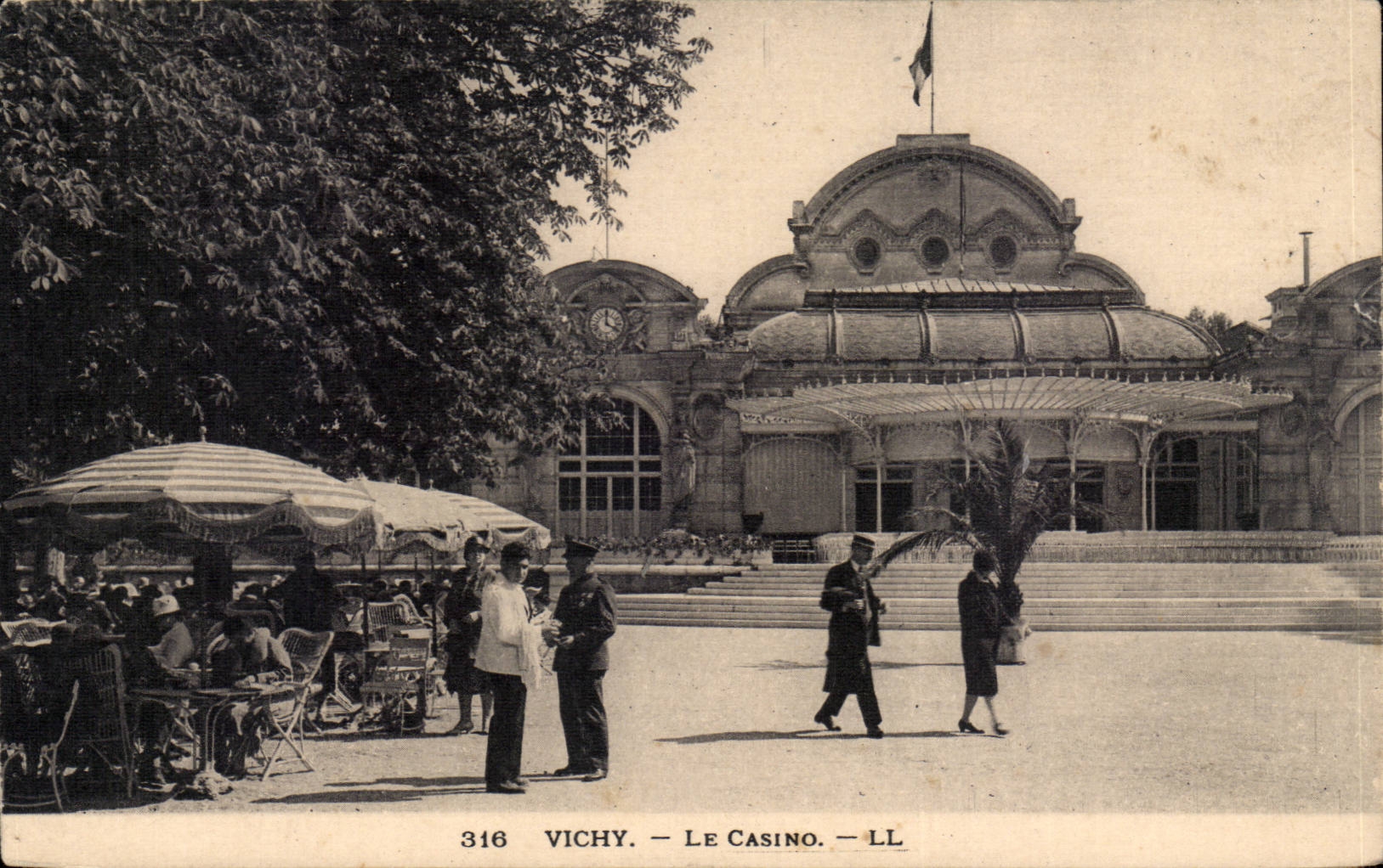 Vichy - Le Casino - CPA 