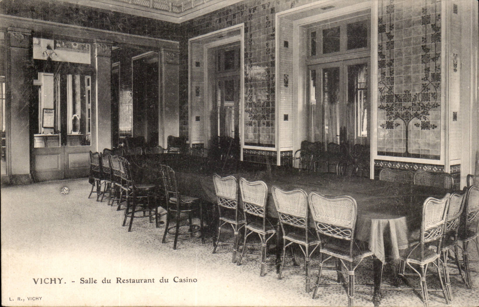 Vichy - Salle du Restauration du Casino - CPA 