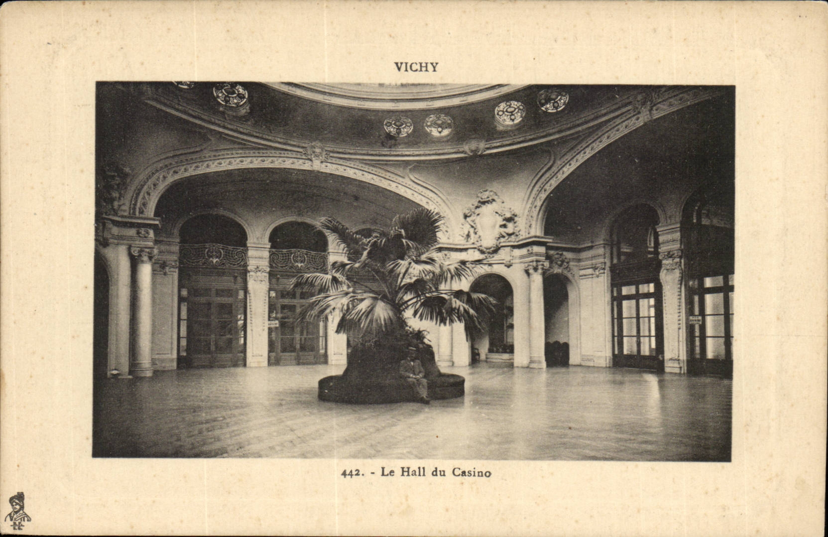 Vichy - Le Hall du Casino - CPA 