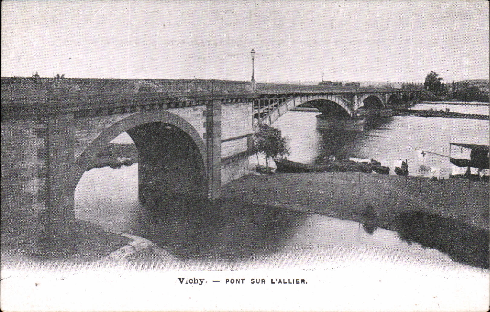 Vichy - Pont sur l'Allier - CPA 