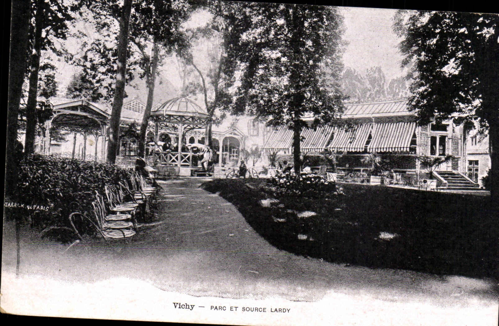 Vichy - Parc et Source Lardy - CPA 