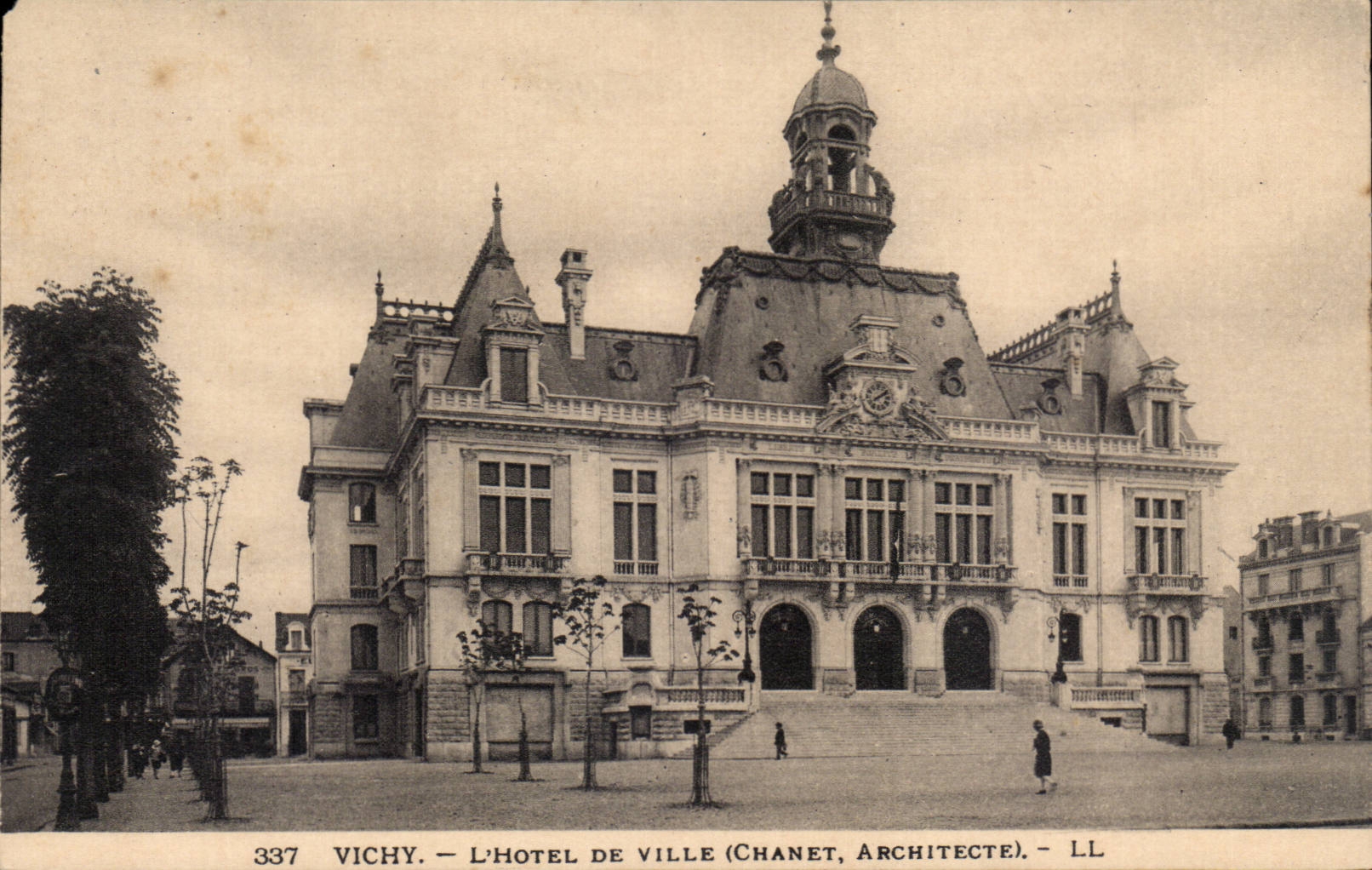 Vichy - L'Hotel de Ville - CPA 