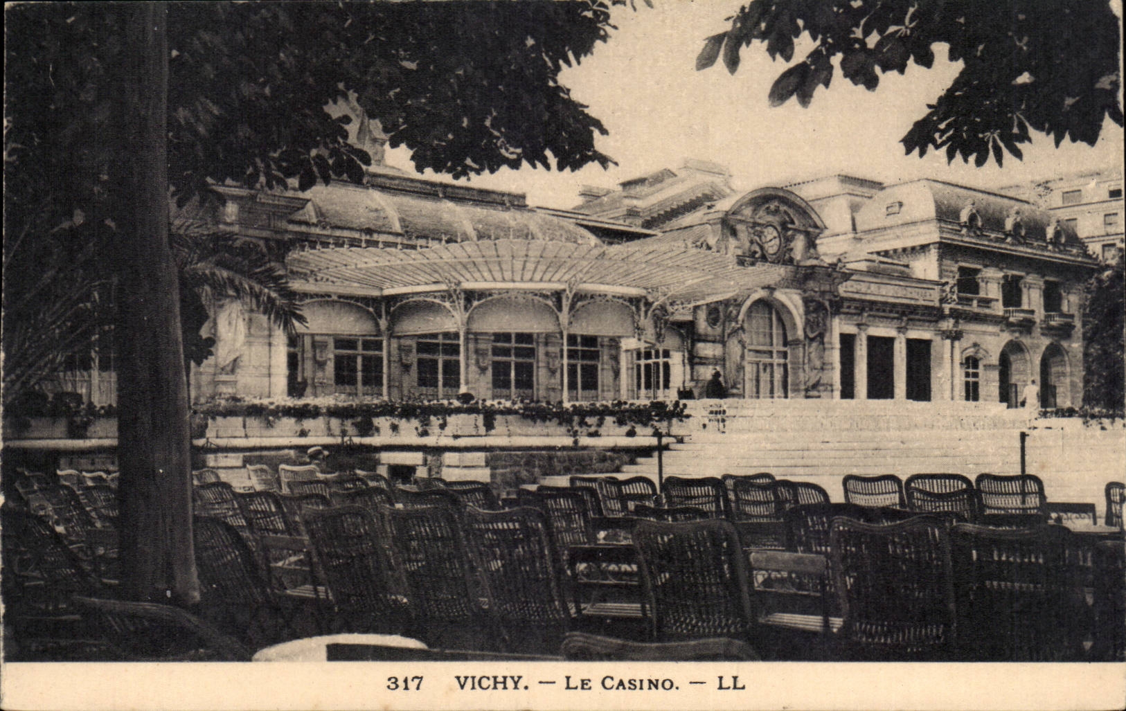 Vichy - Le Casino - CPA 