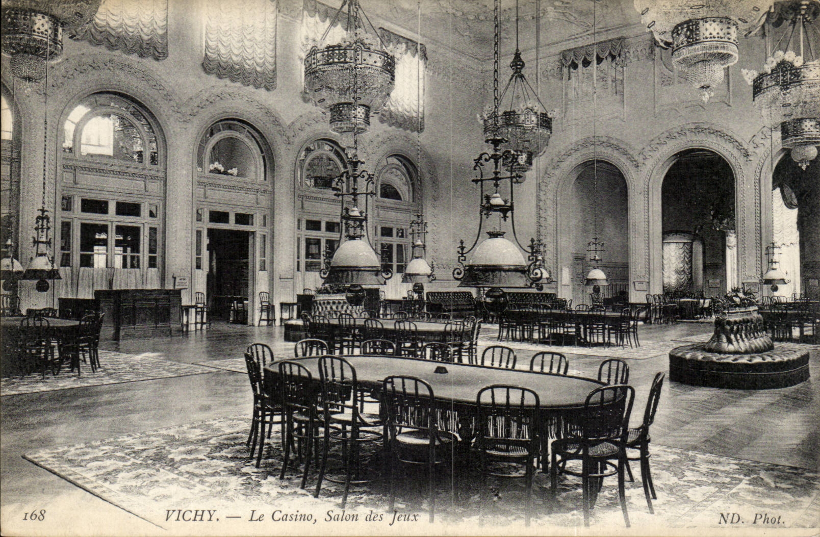 Vichy - Le Casino - Salle des Jeux - CPA 
