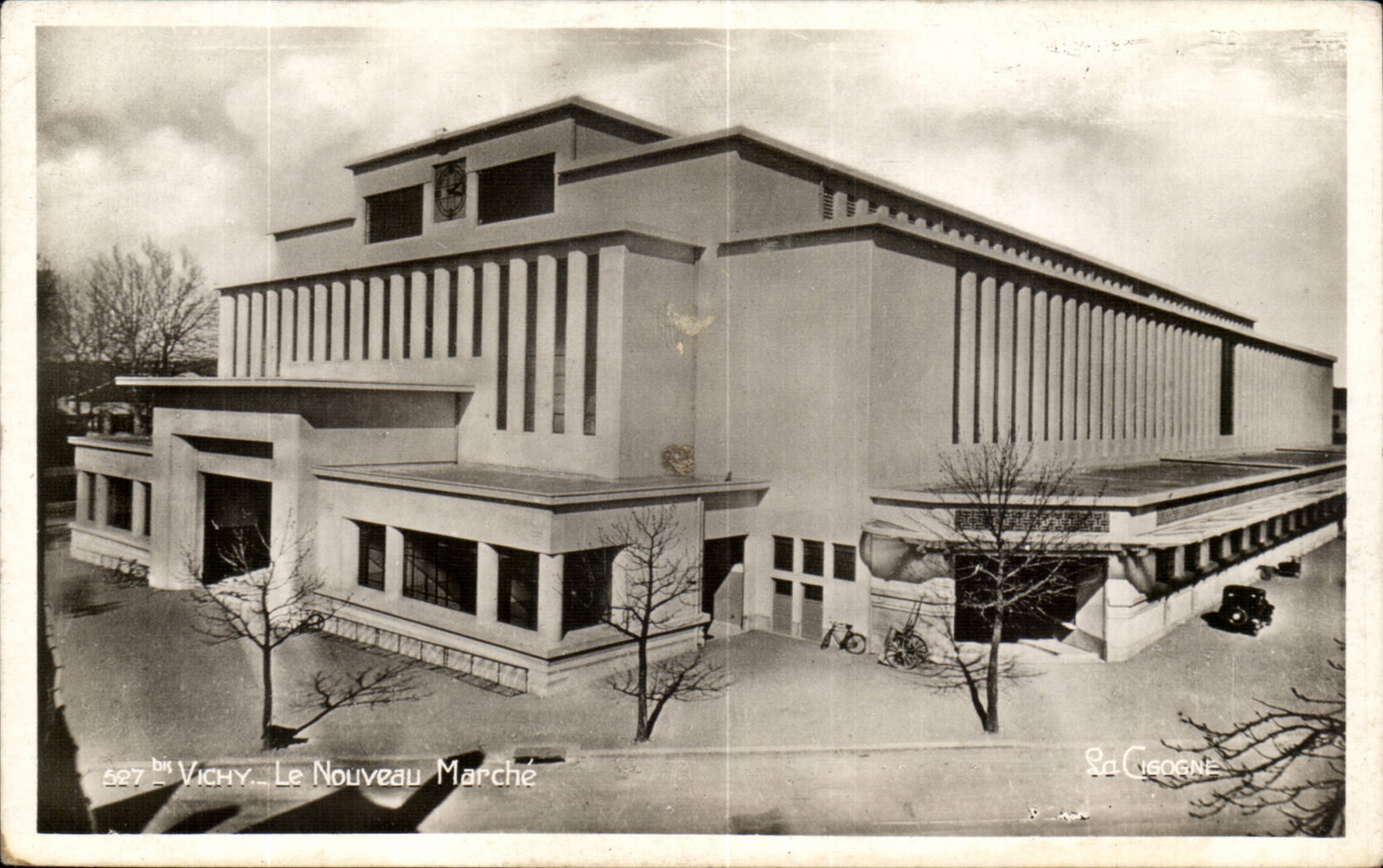 Vichy - Le Nouveau Marche - CPA 