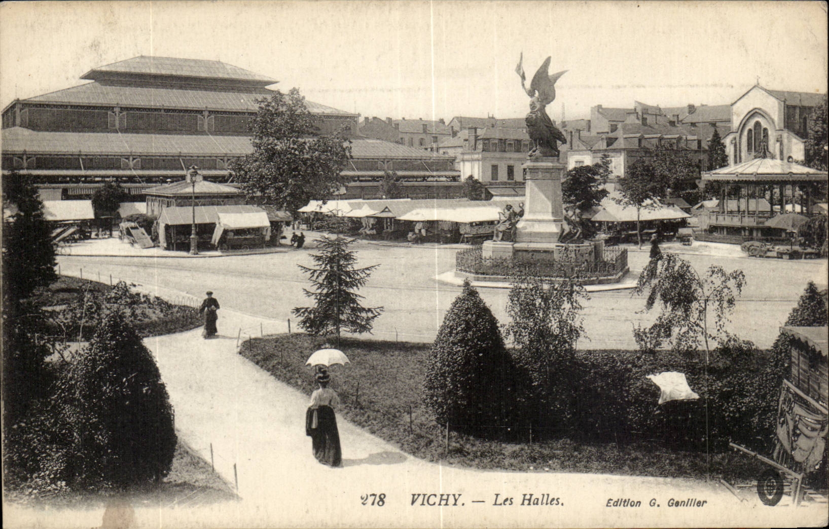 Vichy - Les Halles - CPA 
