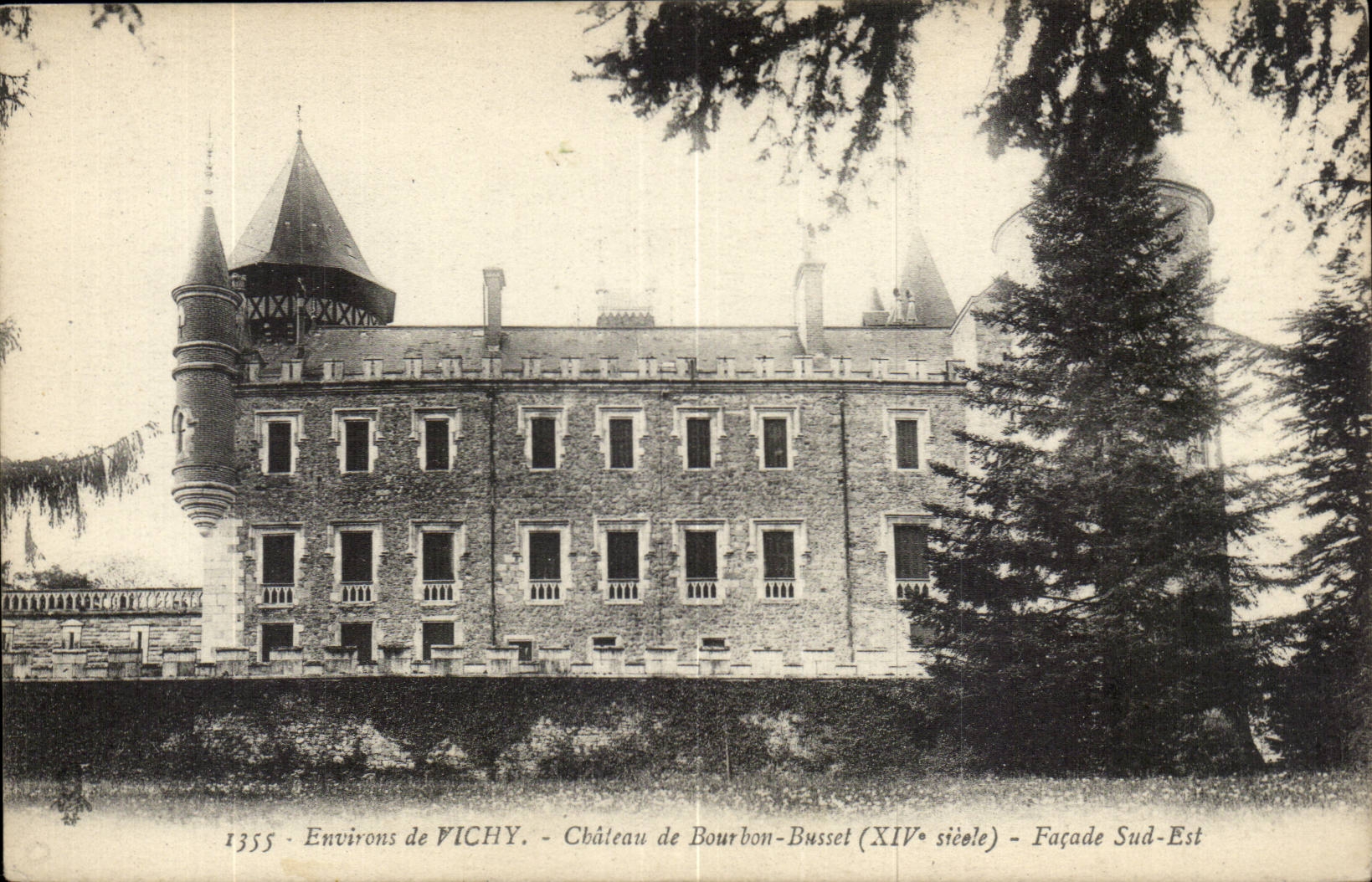 Environs de Vichy - Chateau de Bourbon Busset - CPA 