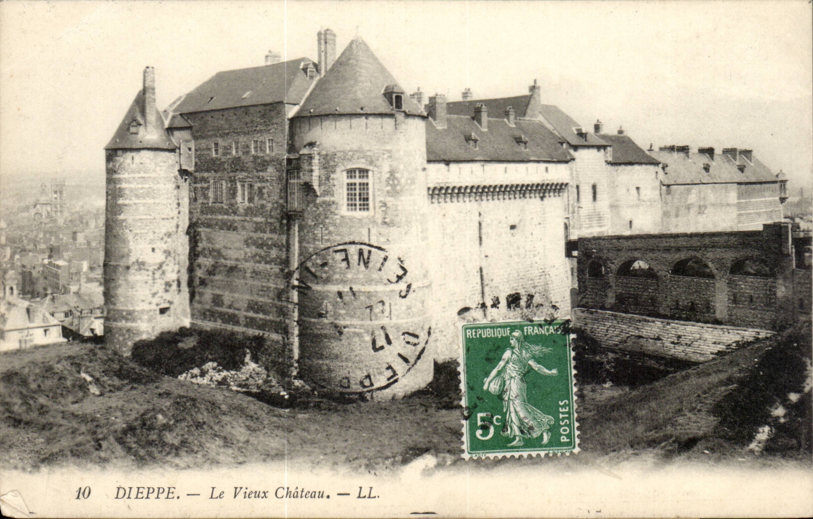 Dieppe - the Old Castle - CPA