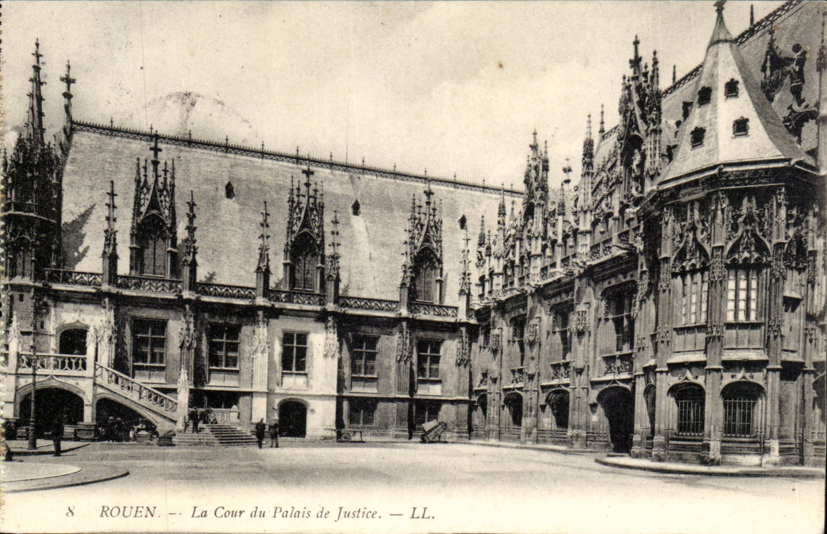 Rouen CPA court of the law courts