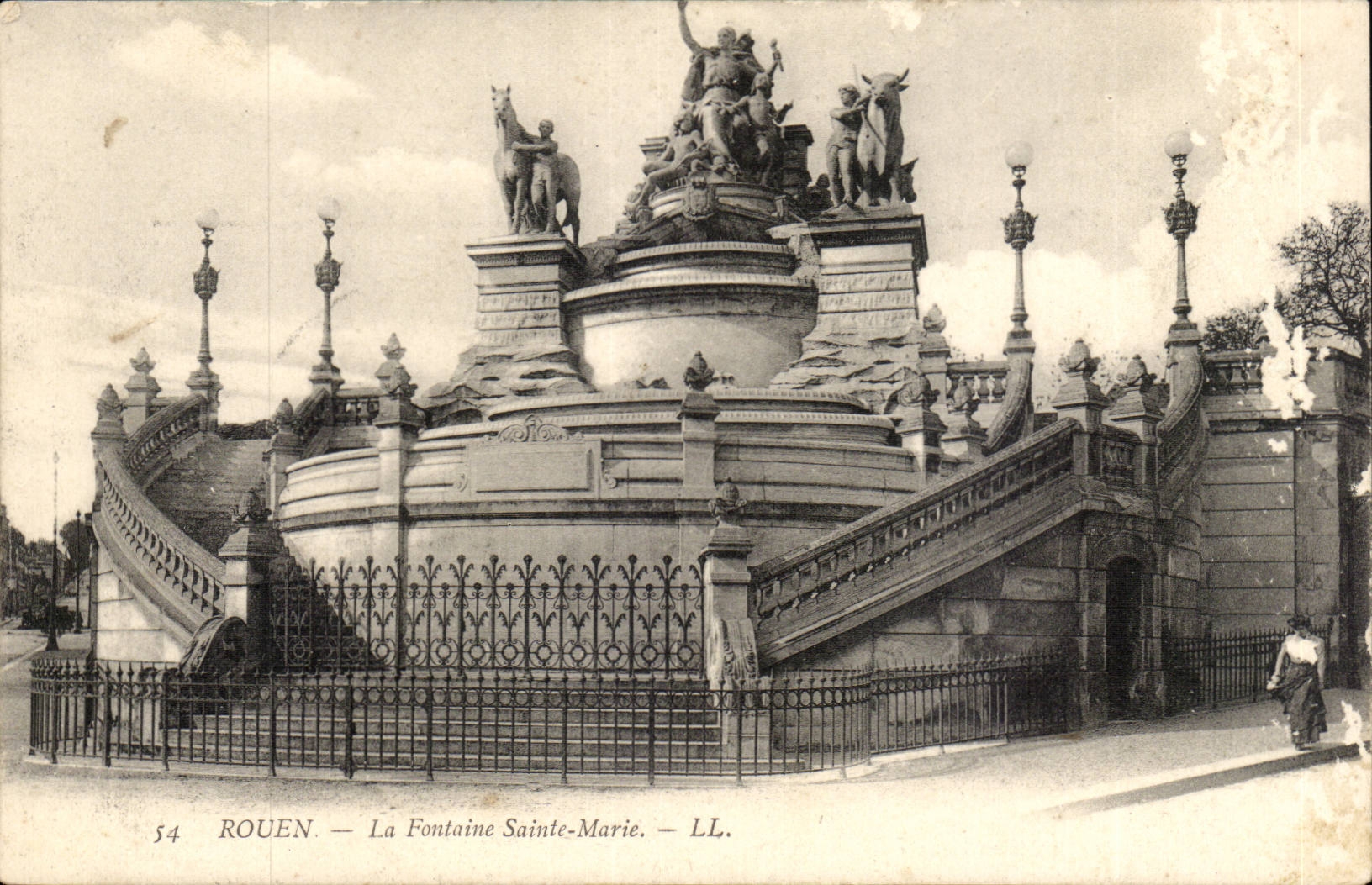 Rouen CPA the fountain Sainte Marie